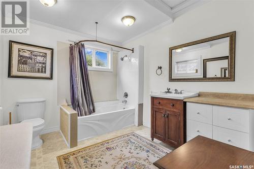 2 1St Street E, Langham, SK - Indoor Photo Showing Bathroom