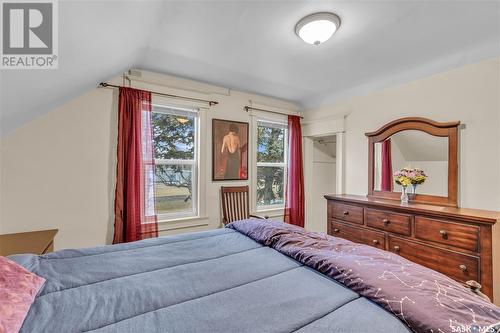 2 1St Street E, Langham, SK - Indoor Photo Showing Bedroom