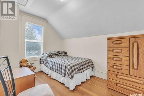 2 1St Street E, Langham, SK - Indoor Photo Showing Bedroom