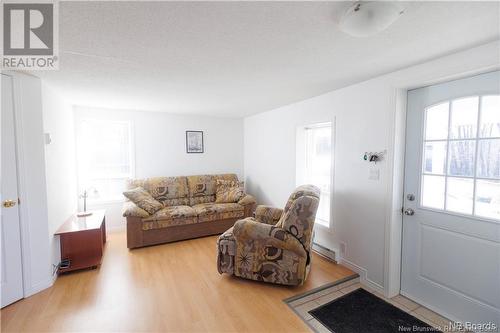 99 Deschenes Road, Sainte-Anne-De-Madawaska, NB - Indoor Photo Showing Living Room