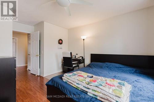 81 - 50 Strathaven Drive, Mississauga, ON - Indoor Photo Showing Bedroom