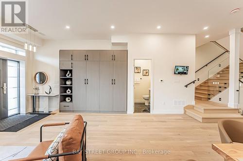 850 Cosburn Avenue, Toronto, ON - Indoor