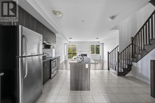 2126 Dale Road, Innisfil, ON - Indoor Photo Showing Kitchen