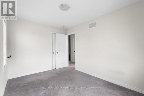 2126 Dale Road, Innisfil, ON - Indoor Photo Showing Other Room