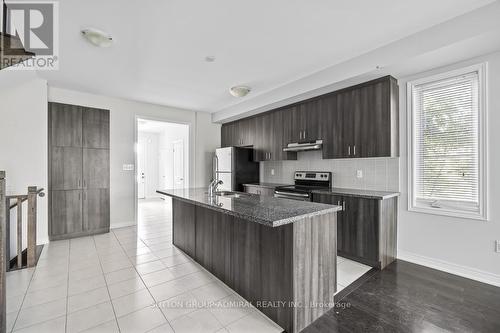 2126 Dale Road, Innisfil, ON - Indoor Photo Showing Kitchen