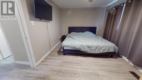 158 Parkview Drive, Orangeville, ON - Indoor Photo Showing Bedroom