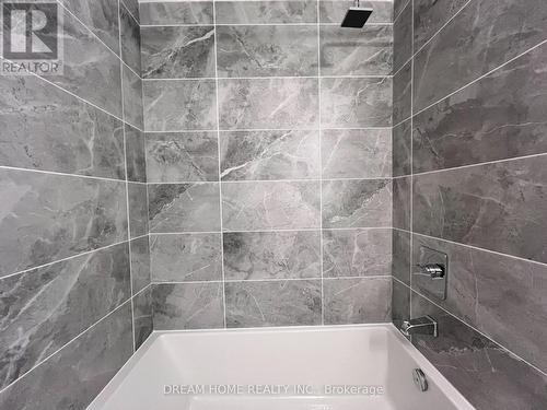 2203 - 30 Elm Drive W, Mississauga, ON - Indoor Photo Showing Bathroom