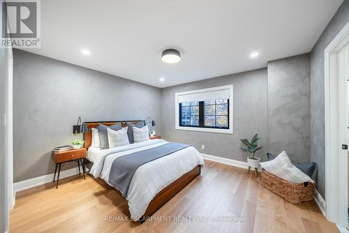 58 Kingswood Road, Oakville, ON - Indoor Photo Showing Bedroom