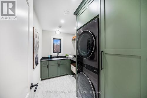 58 Kingswood Road, Oakville, ON - Indoor Photo Showing Laundry Room