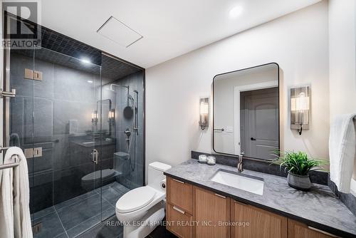 58 Kingswood Road, Oakville, ON - Indoor Photo Showing Bathroom