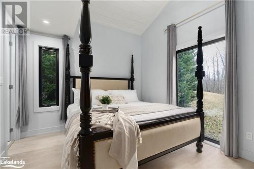 415040 10Th Line, Ravenna, ON - Indoor Photo Showing Bedroom