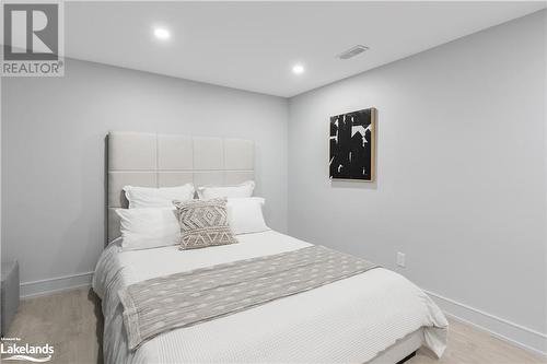 415040 10Th Line, Ravenna, ON - Indoor Photo Showing Bedroom