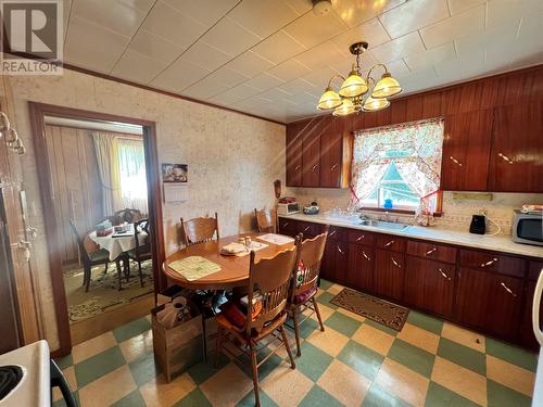 89 Conception Bay Highway, South River, NL - Indoor Photo Showing Dining Room