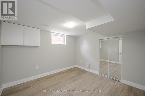 Lower - 144 East 44Th Street, Hamilton, ON - Indoor Photo Showing Other Room