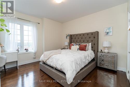 16 Layton Street, Brampton, ON - Indoor Photo Showing Bedroom