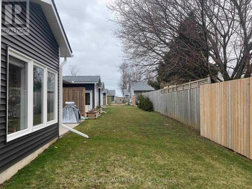 17 - 2380 9Th Avenue E, Owen Sound, ON - Outdoor