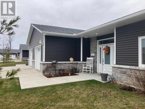 17 - 2380 9Th Avenue E, Owen Sound, ON - Outdoor