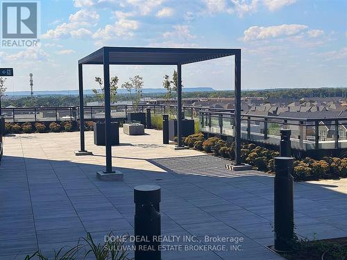 103 - 405 Dundas Street W, Oakville, ON - Outdoor With View