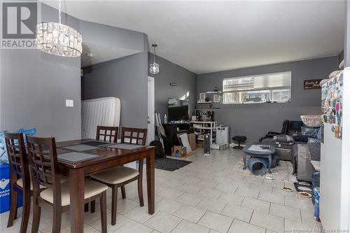 585-587 Pierre, Dieppe, NB - Indoor Photo Showing Dining Room