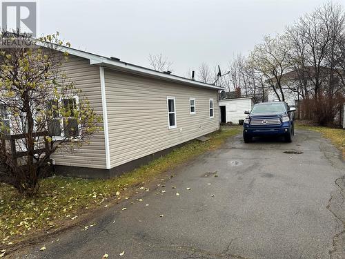 5 Elizabeth Street, Grand Falls-Windsor, NL - Outdoor