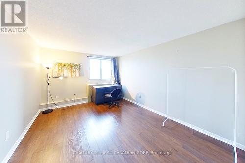 1003 - 570 Proudfoot Lane, London, ON - Indoor Photo Showing Other Room