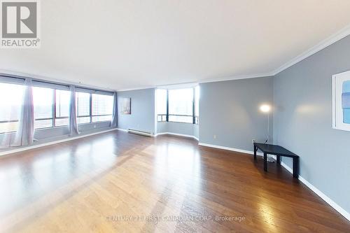 1003 - 570 Proudfoot Lane, London, ON - Indoor Photo Showing Other Room