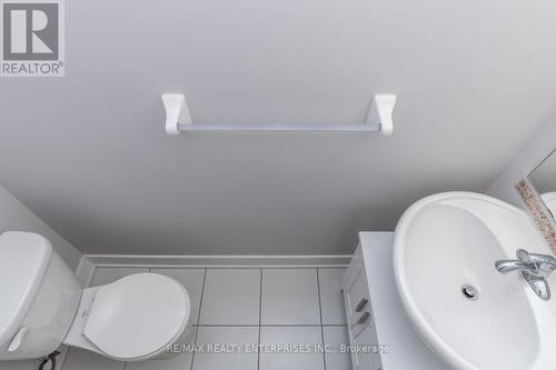 1204 Beachcomber Road, Mississauga, ON - Indoor Photo Showing Bathroom