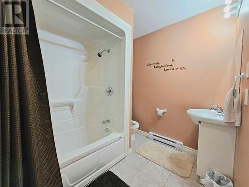 1 Clarke Drive, Pasadena, NL - Indoor Photo Showing Bathroom