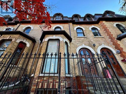 Main - 167 Carlton Street, Toronto, ON - Outdoor With Facade