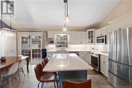 149 Rouse, Dieppe, NB - Indoor Photo Showing Kitchen With Stainless Steel Kitchen With Upgraded Kitchen