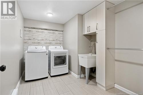 149 Rouse, Dieppe, NB - Indoor Photo Showing Laundry Room