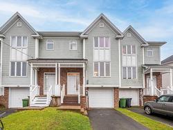 8 Stratford Way  Halifax Regional Municipality, NS B3S 1E4