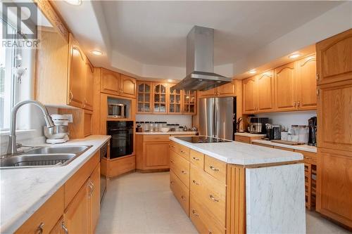 88 S Shediac River Rd, Shediac Bridge, NB - Indoor Photo Showing Kitchen With Double Sink