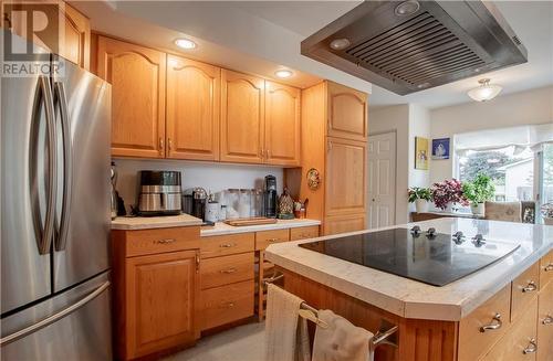 88 S Shediac River Rd, Shediac Bridge, NB - Indoor Photo Showing Kitchen