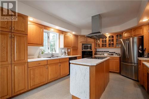 88 S Shediac River Rd, Shediac Bridge, NB - Indoor Photo Showing Kitchen With Double Sink