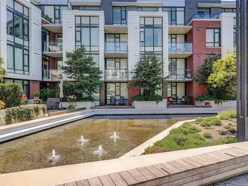 219-530 Michigan St, Victoria, BC - Outdoor With Balcony With Facade