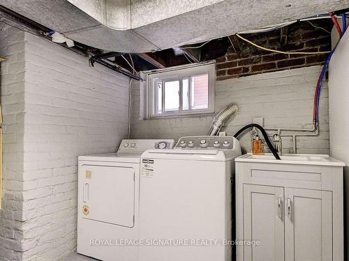 Bsmt-216 Milverton Blvd, Toronto, ON - Indoor Photo Showing Laundry Room