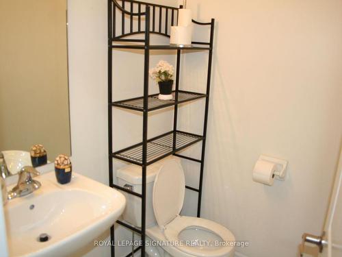 1685 Emberton Way, Innisfil, ON - Indoor Photo Showing Bathroom