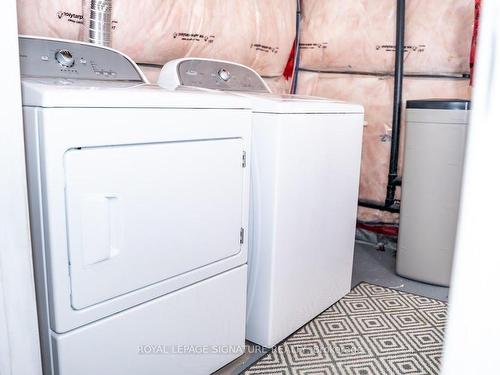 111 Preston Dr, Orangeville, ON - Indoor Photo Showing Laundry Room