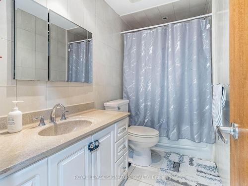 66 Arleta Ave, Toronto, ON - Indoor Photo Showing Bathroom