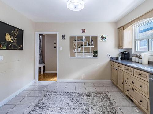 66 Arleta Ave, Toronto, ON - Indoor Photo Showing Kitchen