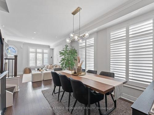 76 Lobo Mews, Toronto, ON - Indoor Photo Showing Dining Room