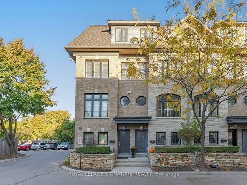 76 Lobo Mews, Toronto, ON - Outdoor With Facade