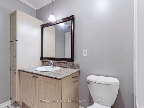 608-135 James St S, Hamilton, ON - Indoor Photo Showing Bathroom