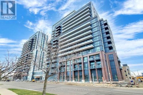 602 - 10 Honeycrisp Crescent, Vaughan, ON - Outdoor With Facade