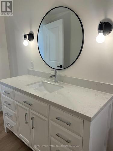 760A Foster Drive, Uxbridge, ON - Indoor Photo Showing Bathroom