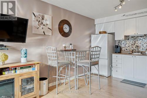 16 - 1 Testa Road, Uxbridge, ON - Indoor Photo Showing Kitchen