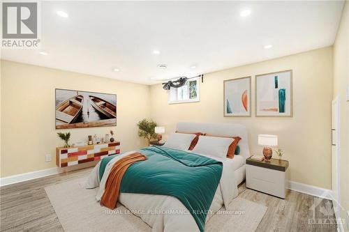 1221 Notting Hill Avenue, Ottawa, ON - Indoor Photo Showing Bedroom