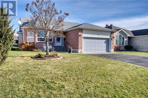 Exceptionally memorable curb appeal .. - 51 Decaria Boulevard, Perth, ON - Outdoor With Facade