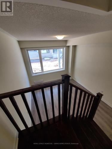 3 - 98 Huguenot Road, Oakville, ON - Indoor Photo Showing Other Room